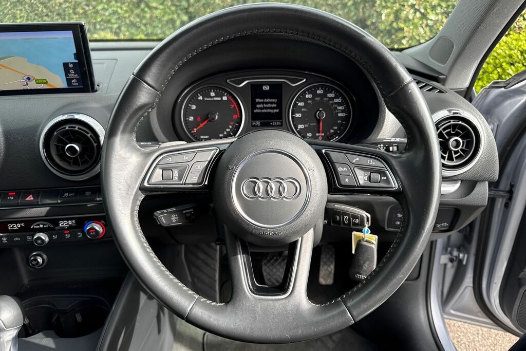 Audi A3 Sport LD18YLO Black #6