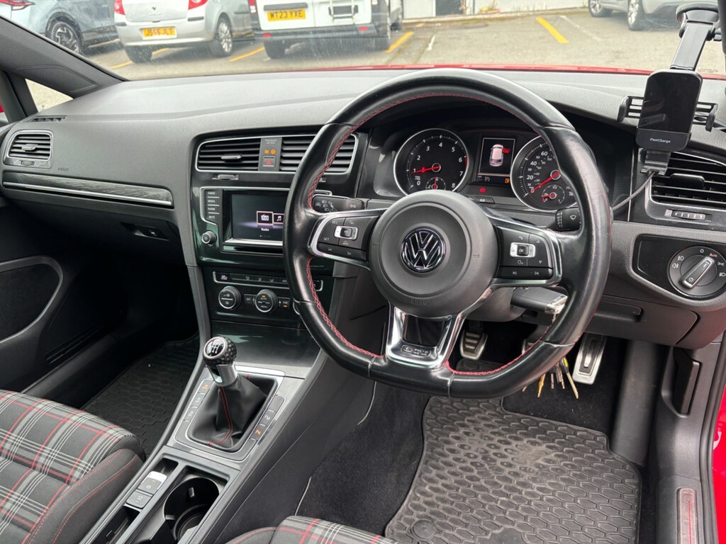 Volkswagen Golf 2.0 Tsi Bluemotion Tech Gti Performance Hatchback GY15PDV Red #2