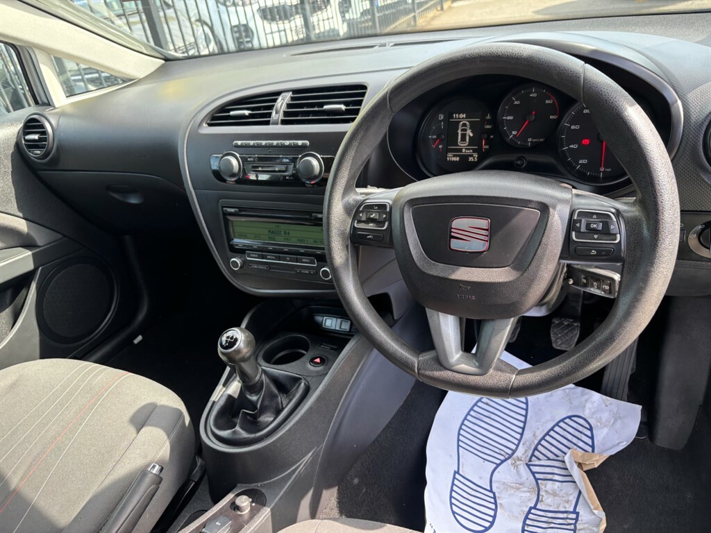 Seat Leon 1.6 Tdi Ecomotive Cr S Copa Hatchback M White #2