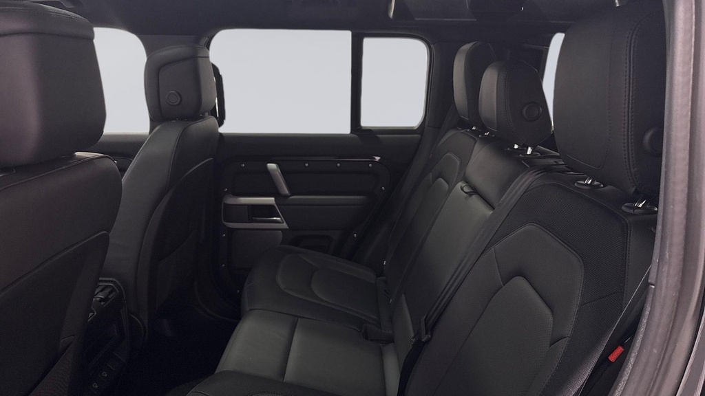 Land Rover Defender 110 D300 X-dynamic Hse Santorini Black KR24CGV Black #4