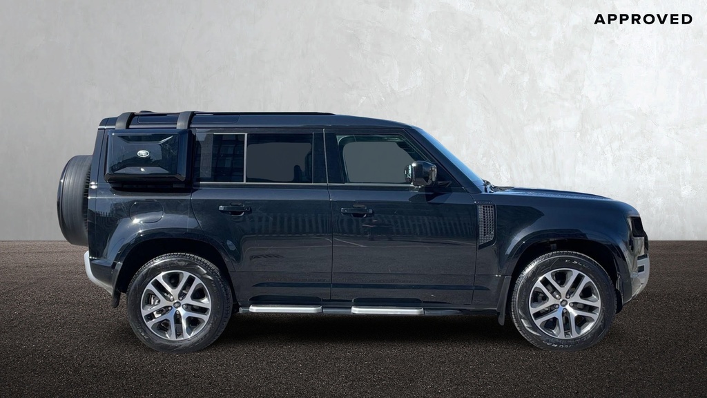 Land Rover Defender 110 D250 Xs Edition Santorini Black Black #5
