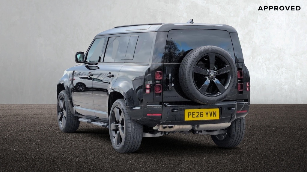 Land Rover Defender 110 D250 X-dynamic Se Santorini Black PE26YVN Black #2