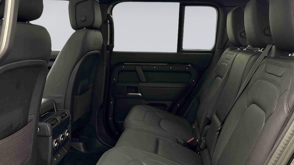 Land Rover Defender 110 D250 X-dynamic Se Santorini Black PE26YVN Black #4
