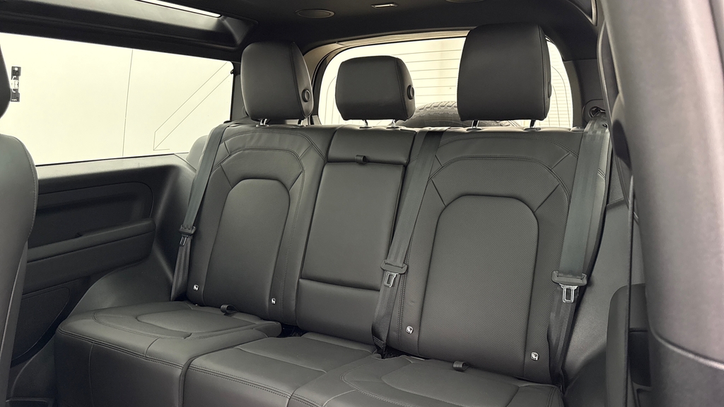 Land Rover Defender 90 D350 X-dynamic Hse Carpathian Grey KT74YFL Grey #4