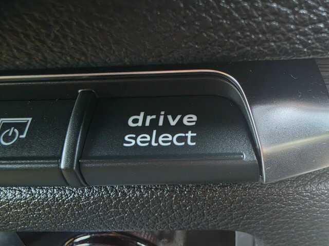 Audi A3 Tfsi 40 Sport Saloon BW19KKF Black #3