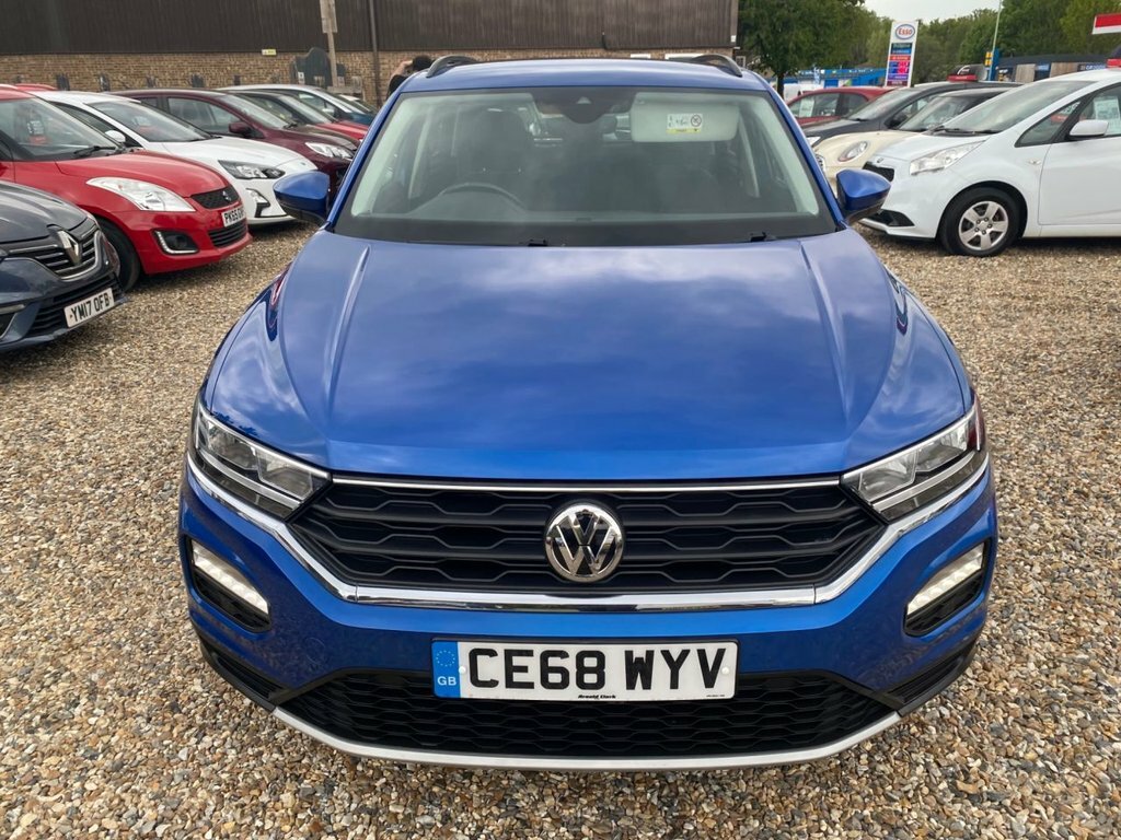Volkswagen T-Roc 1L Se CE68WYV Blue #3
