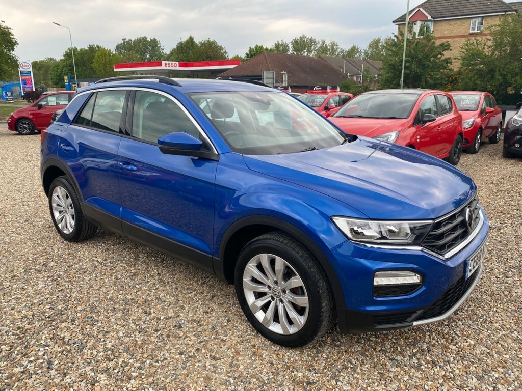 Volkswagen T-Roc 1L Se CE68WYV Blue #2
