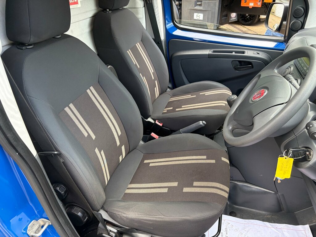 Fiat Fiorino 1.3 Jtd Multijet Cargo White #9