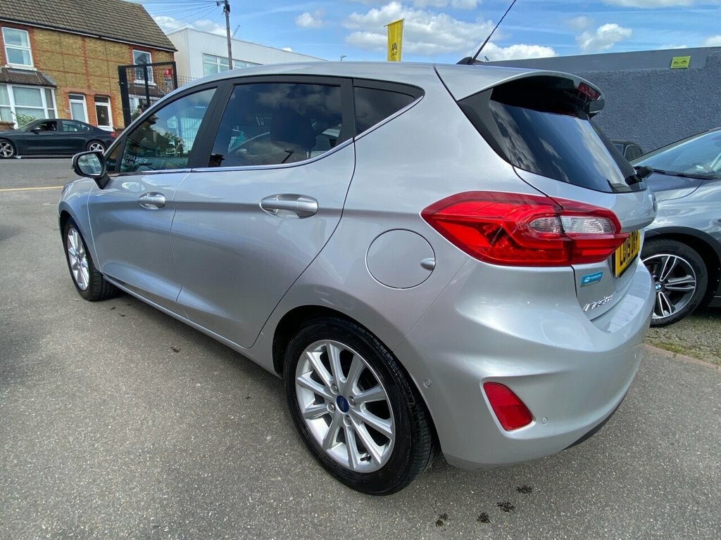 Ford Fiesta 1L Titanium LD19DVP Silver #5