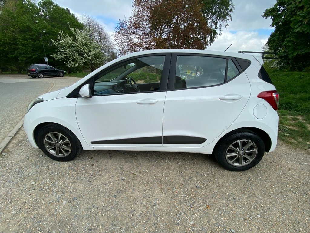 Hyundai I10 1.2L Premium White #5