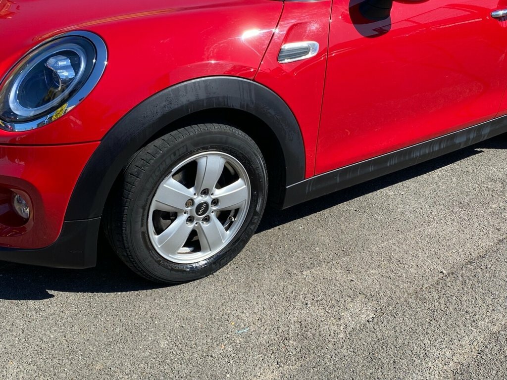 Mini Hatch 1.5L One YK68KDJ Red #3
