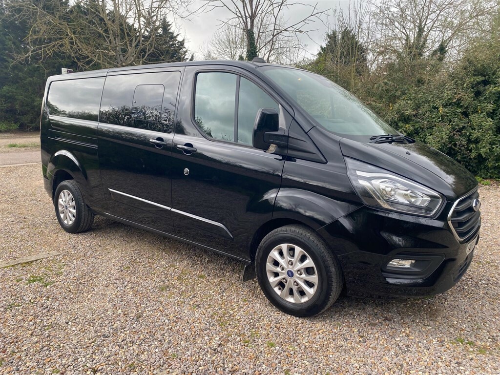 Ford Transit Custom 2.0 320 Ecoblue Limited Crew Van L2 H1 Euro 6 Black