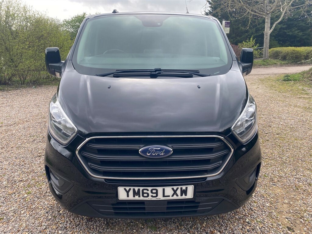 Ford Transit Custom 2.0 320 Ecoblue Limited Crew Van L2 H1 Euro 6 YM69LXW Black #2