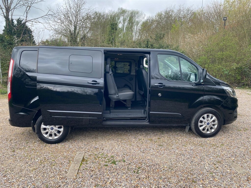 Ford Transit Custom 2.0 320 Ecoblue Limited Crew Van L2 H1 Euro 6 YM69LXW Black #5
