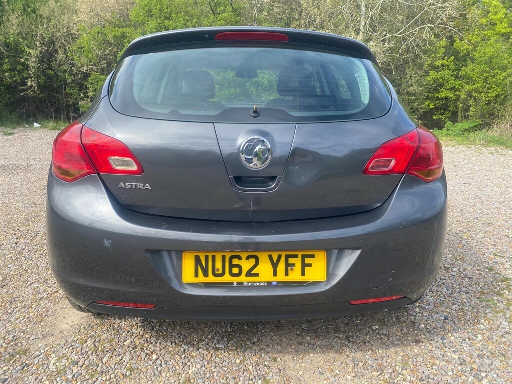 Vauxhall Astra 1.4 16V Active Euro 5 NU62YFF Grey #4