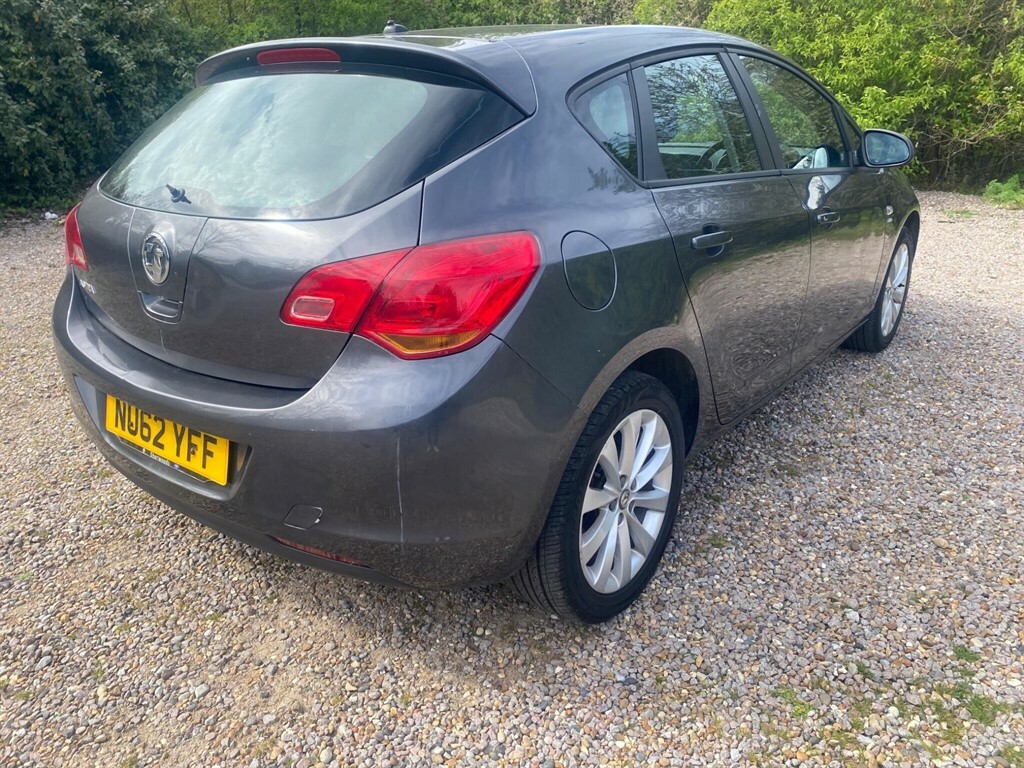 Vauxhall Astra 1.4 16V Active Euro 5 NU62YFF Grey #3