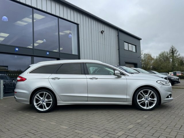 Ford Mondeo Tdci Titanium Estate Silver #5