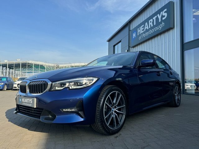 BMW 3 Series 320I Sport Saloon AJ19GJY Blue #3