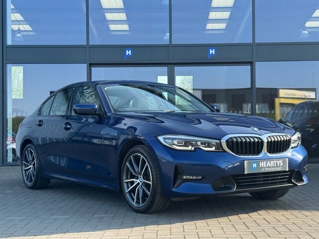 BMW 3 Series 320I Sport Saloon AJ19GJY Blue #5