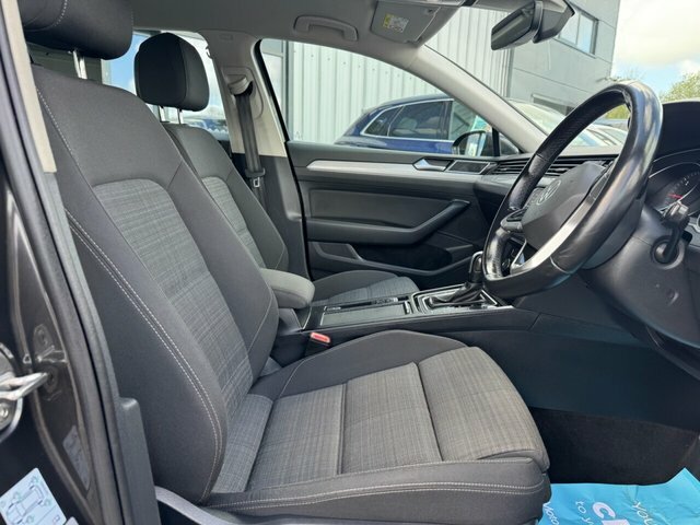 Volkswagen Passat Tdi Evo Se Nav YB22HAX Grey #4