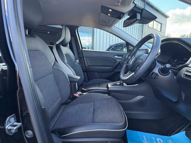 Renault Captur E-tech 9.8Kwh Techno Suv BP23GCZ Black #4