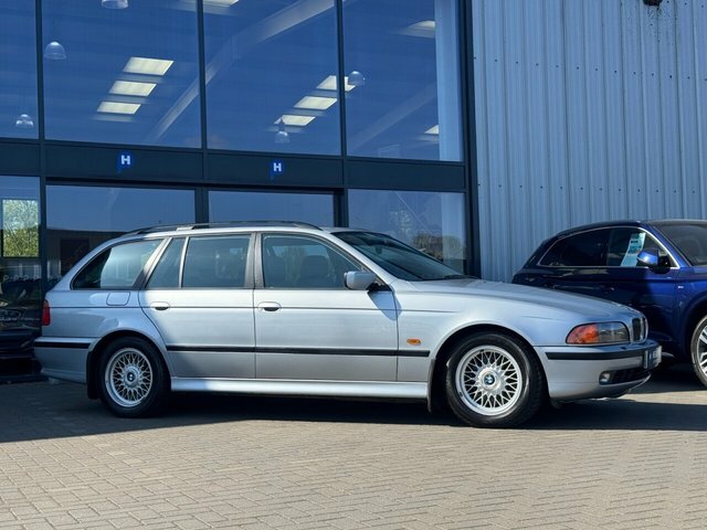 BMW 5 Series 540I V8 Touring Silver #6