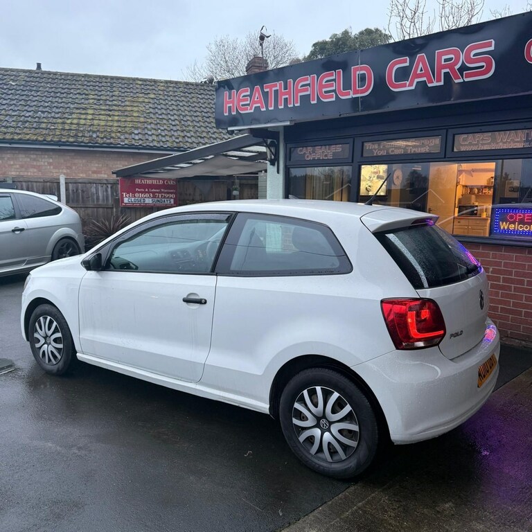 Volkswagen Polo 1.2 70 S ND10DBY White #2