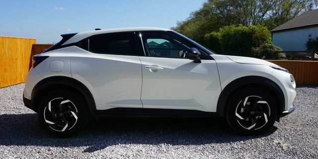 Nissan Juke Dig-t N-connecta Suv PK23MJX White #2