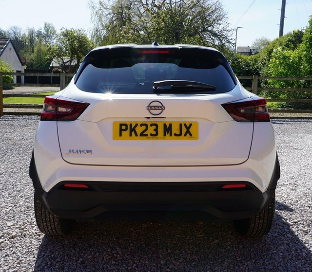 Nissan Juke Dig-t N-connecta Suv PK23MJX White #5