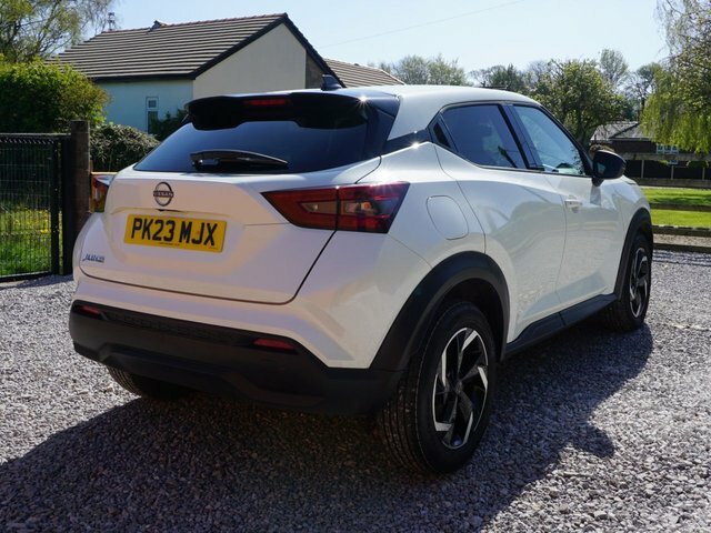 Nissan Juke Dig-t N-connecta Suv PK23MJX White #3