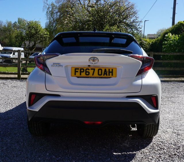 Toyota C-Hr Vvt-i Dynamic Suv FP67OAH White #6