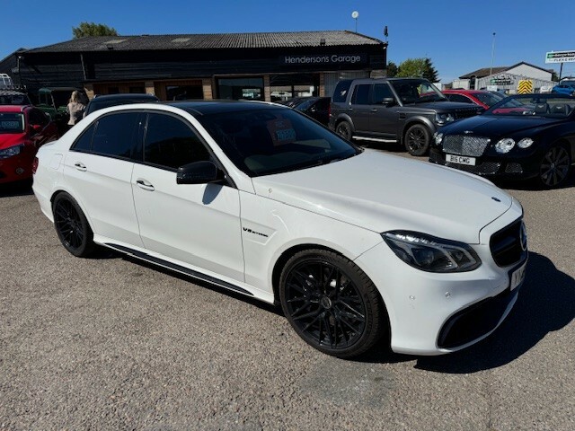 Mercedes-Benz E Class Saloon 5.5 E63 V8 Biturbo Amg Pan Roof 2014 White #2