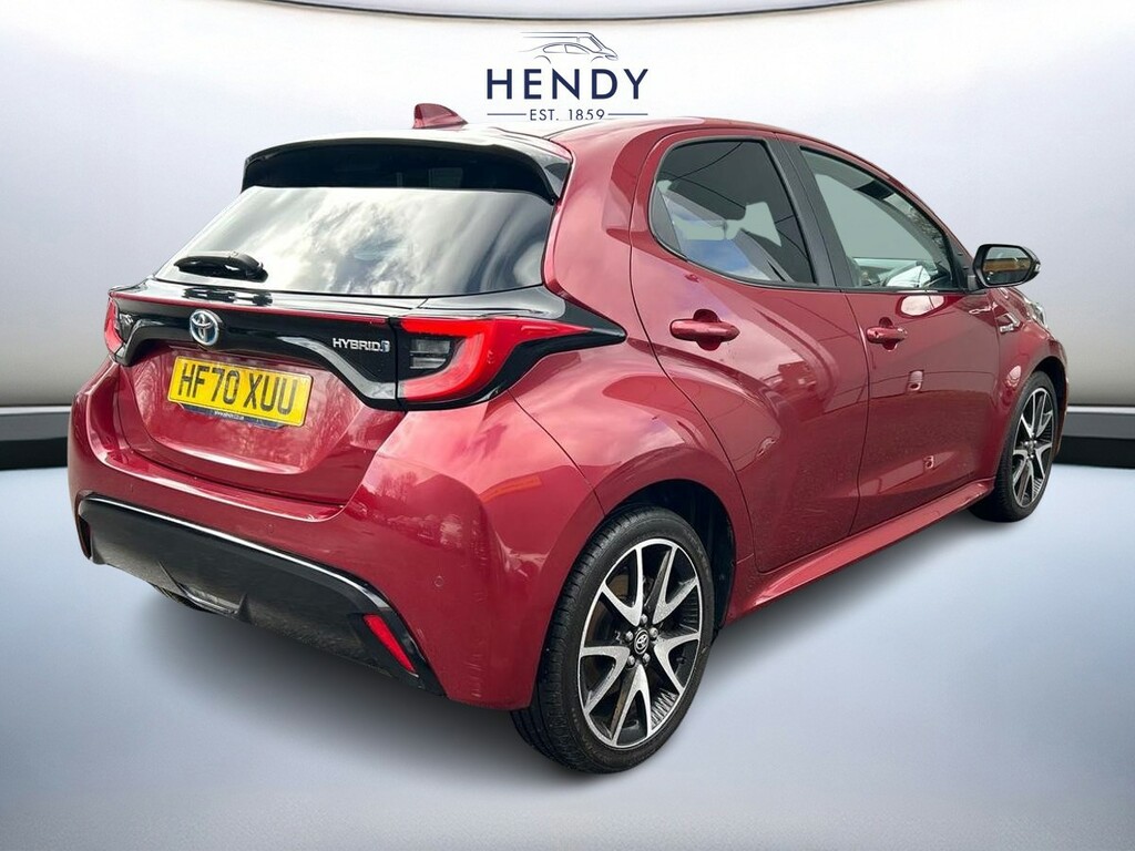 Toyota Yaris 1.5 Hybrid Dynamic Cvt HF70XUU Red #4