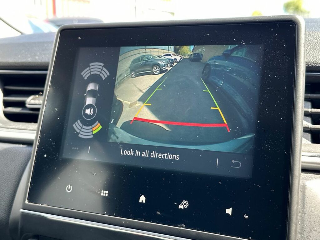 Renault Captur 1.3 Tce 140 Se Edition Edc HG22UWU White #4
