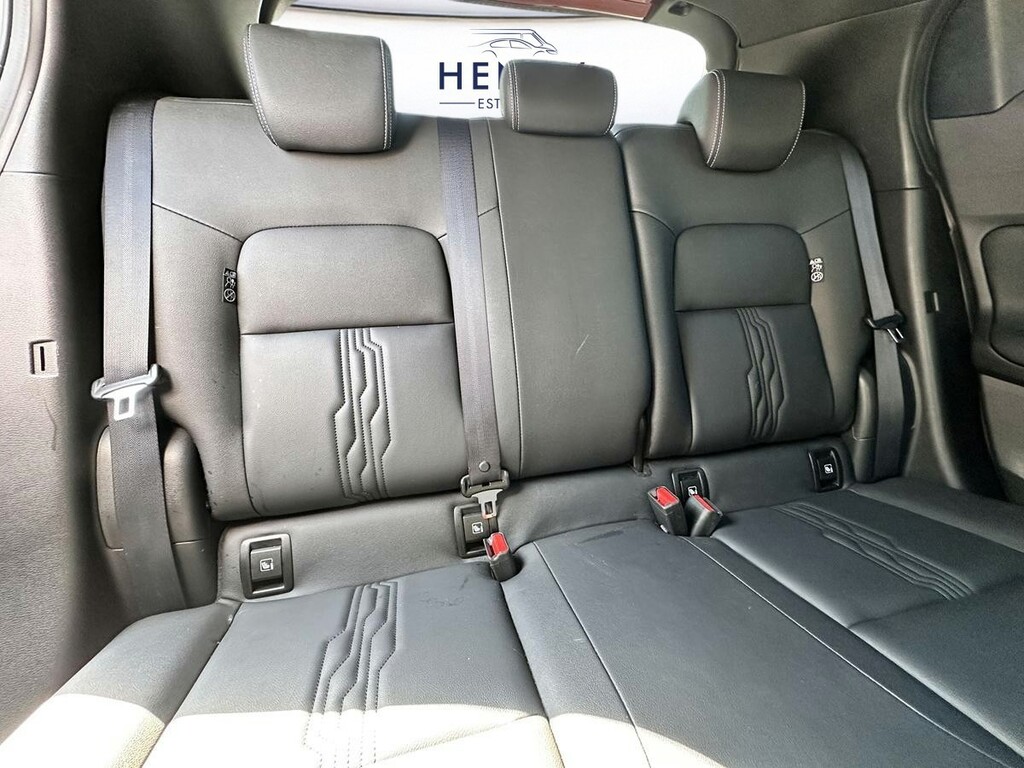 Nissan Juke 1.6 Hybrid Tekna HN73KNP Black #6