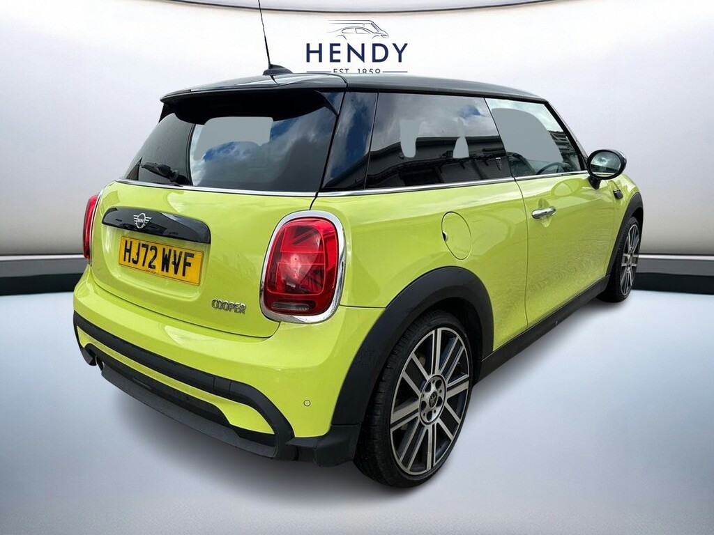 Mini Hatch 3-Door Hatch Cooper Exclusive HJ72WVF Yellow #4
