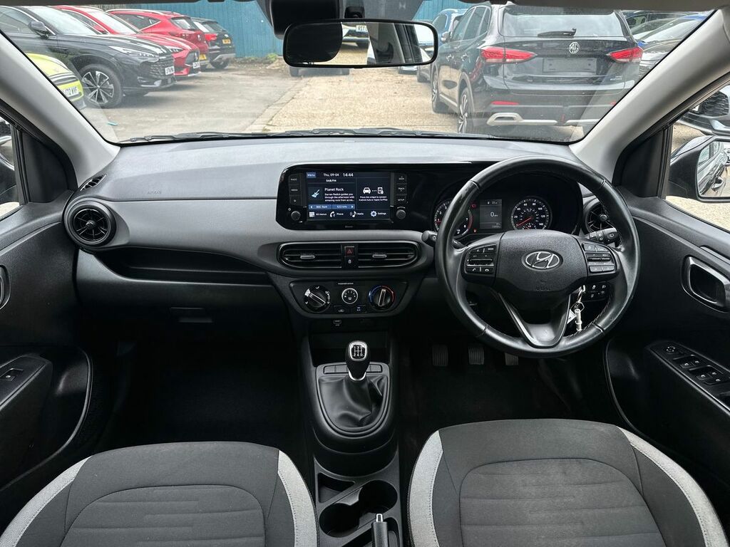 Hyundai I10 1.0 Mpi Se Connect HG23KWJ Black #3