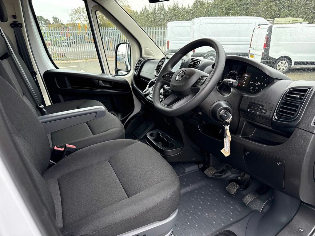 Vauxhall Movano 2.2 Turbo D 140 Tipper Prime DV75YMS White #2