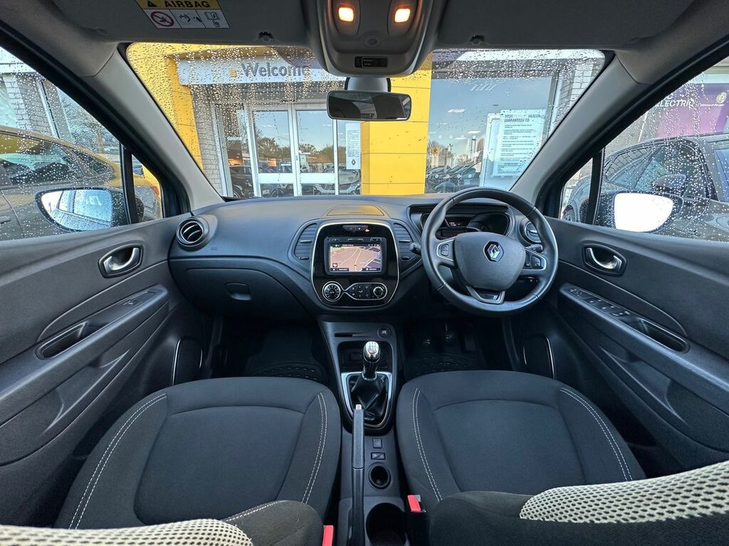 Renault Captur 0.9 Tce 90 Iconic HS18AWZ Black #3