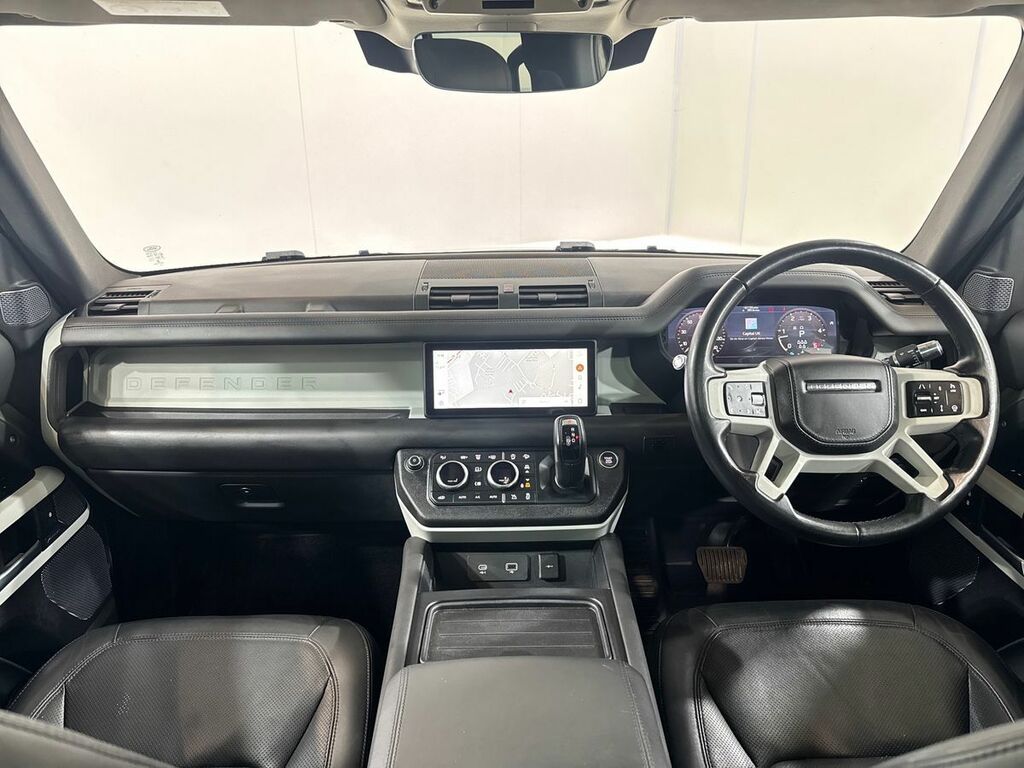 Land Rover Defender 110 3.0 D300 Hse 110 7 Seat KT21HSX Green #3