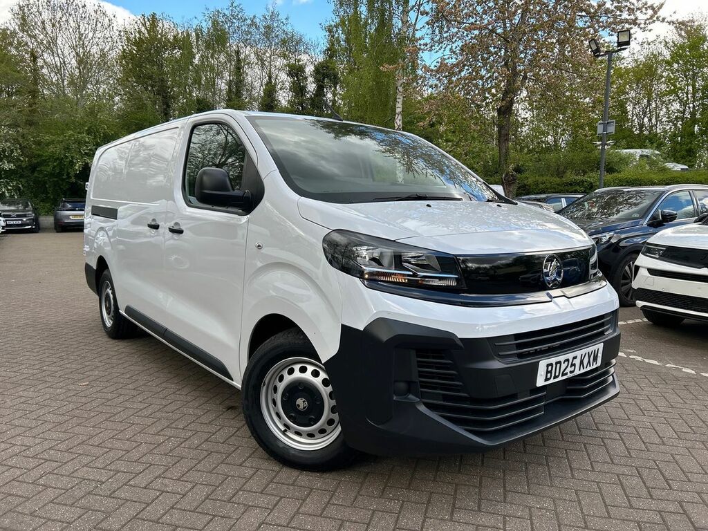 Vauxhall Vivaro 2.0 Turbo D 145 Prime H1 Van White