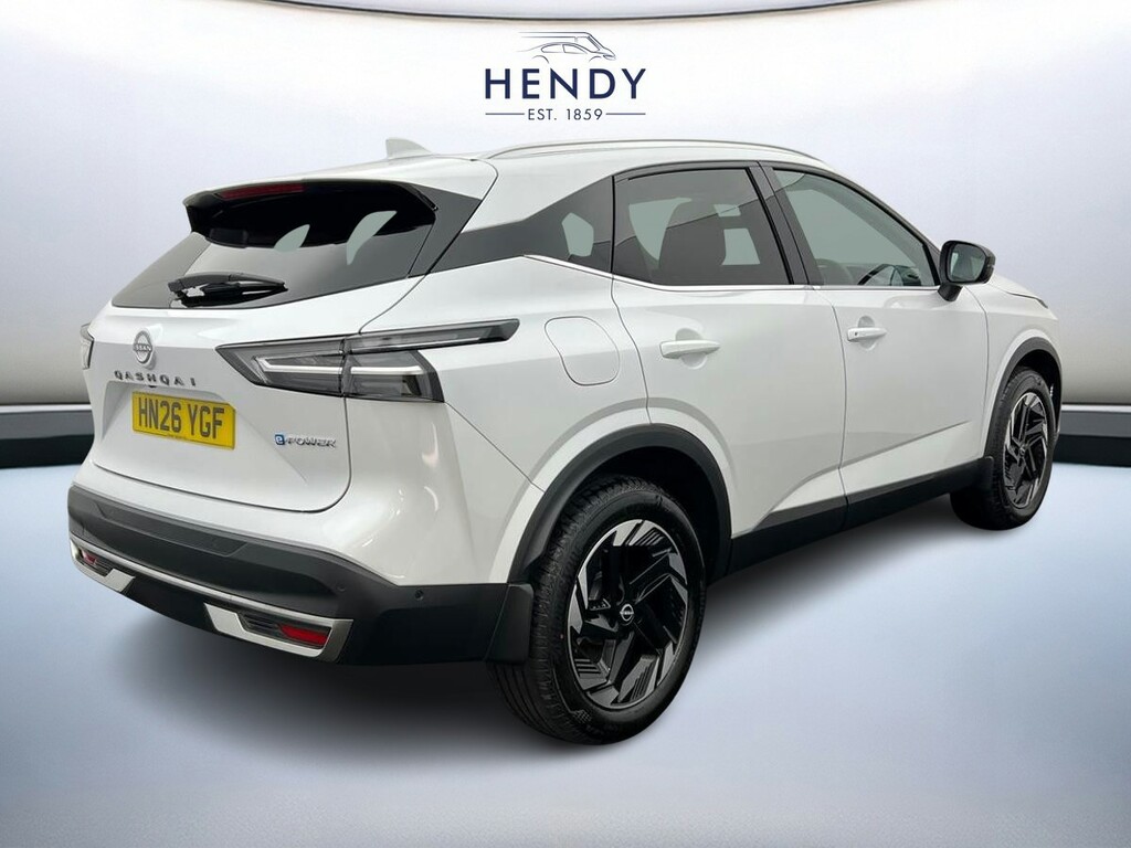 Nissan Qashqai 1.5 E-power N-connecta HN26YGF White #4