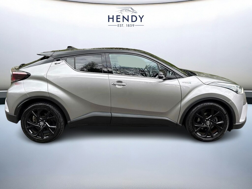 Toyota C-Hr 1.8 Hybrid Dynamic Cvt GU68HHA Silver #2
