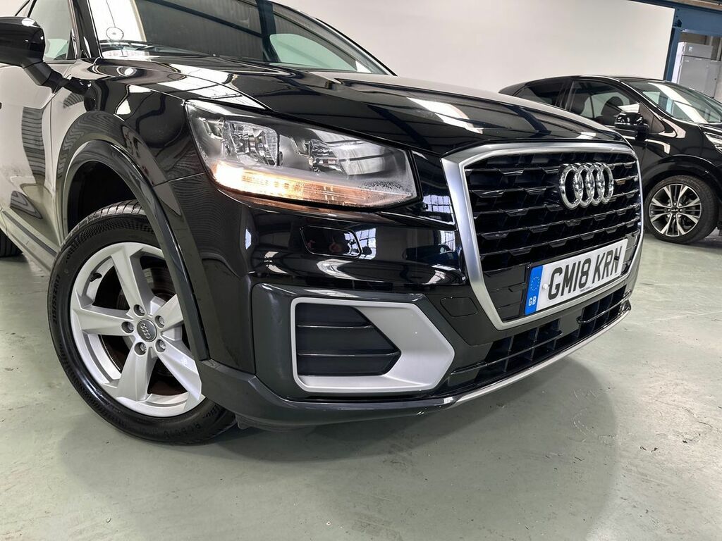 Audi Q2 1.4 Tfsi Sport GM18KRN Black #3