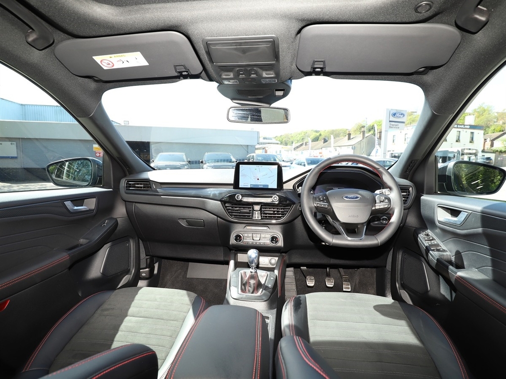 Ford Kuga 1.5 Ecoboost 150 St-line X Edition Black #3