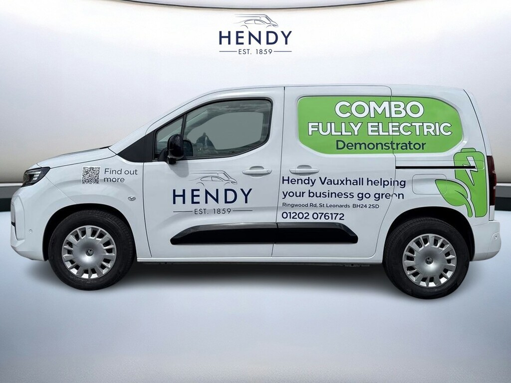 Vauxhall Combo-e Life 100Kw Pro 52Kwh H1 Van White #3