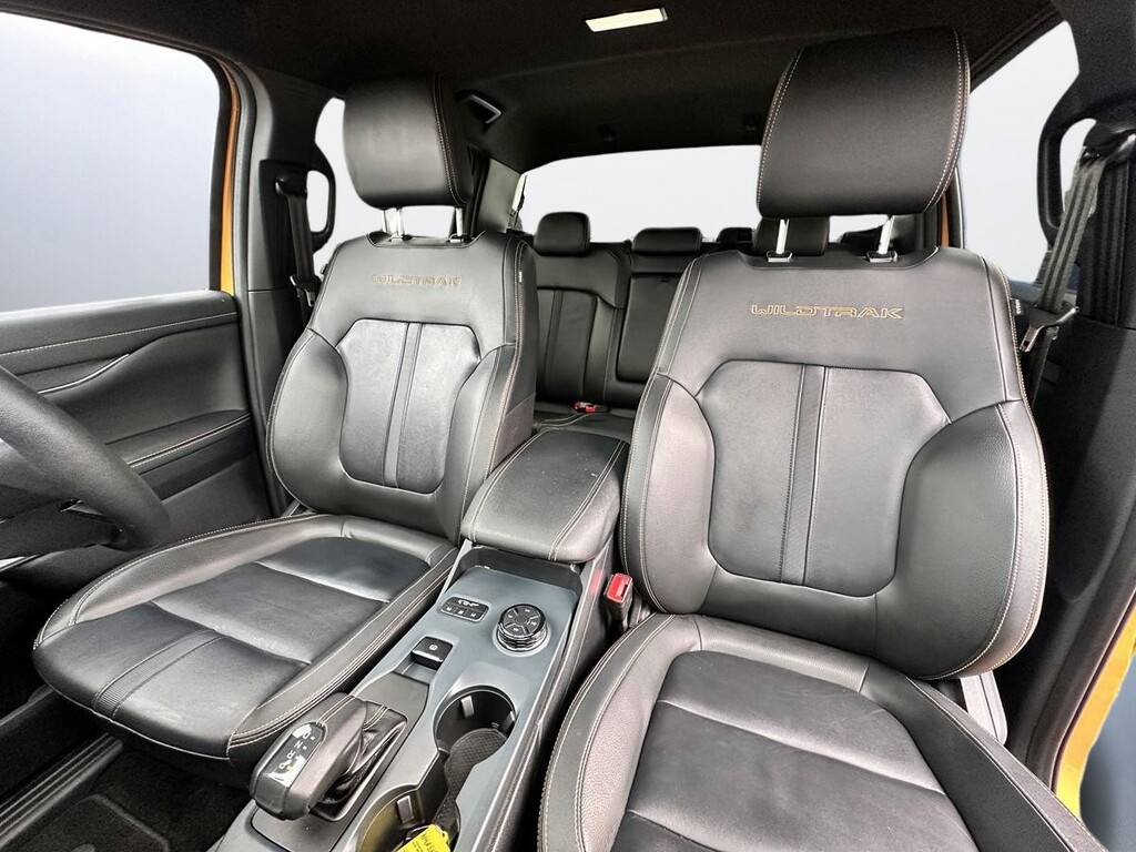Ford Ranger Pick Up Double Cab Wildtrak 2.0 Ecoblue 205 YO73MHM Orange #4