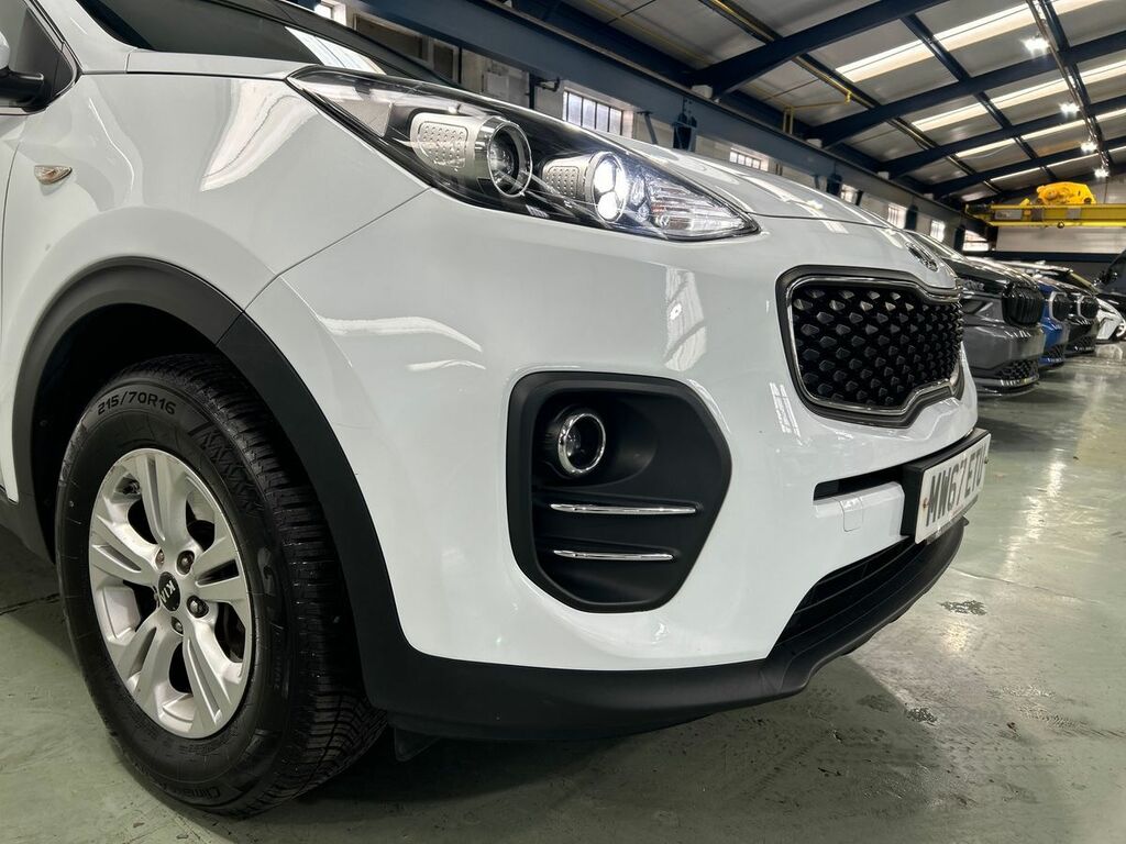 Kia Sportage 1.6 Gdi 1 MW67ETU White #3