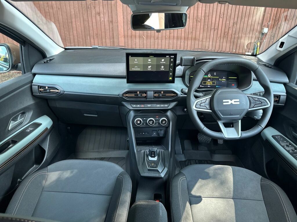 Dacia Jogger 1.8 Hev Extreme Green #3