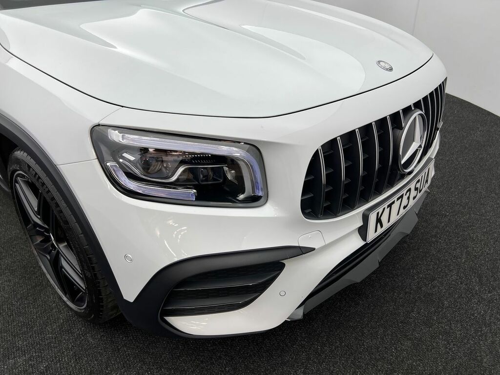 Mercedes-Benz GLB Class Amg Glb 35 4Matic Prem Plus My23 2022 White #3